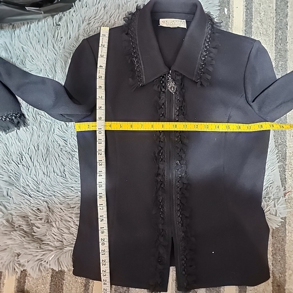 St. John Collection Knit Braided And Ruffled Zip Front Jacket.  Size 10 - Picture 5 of 12
